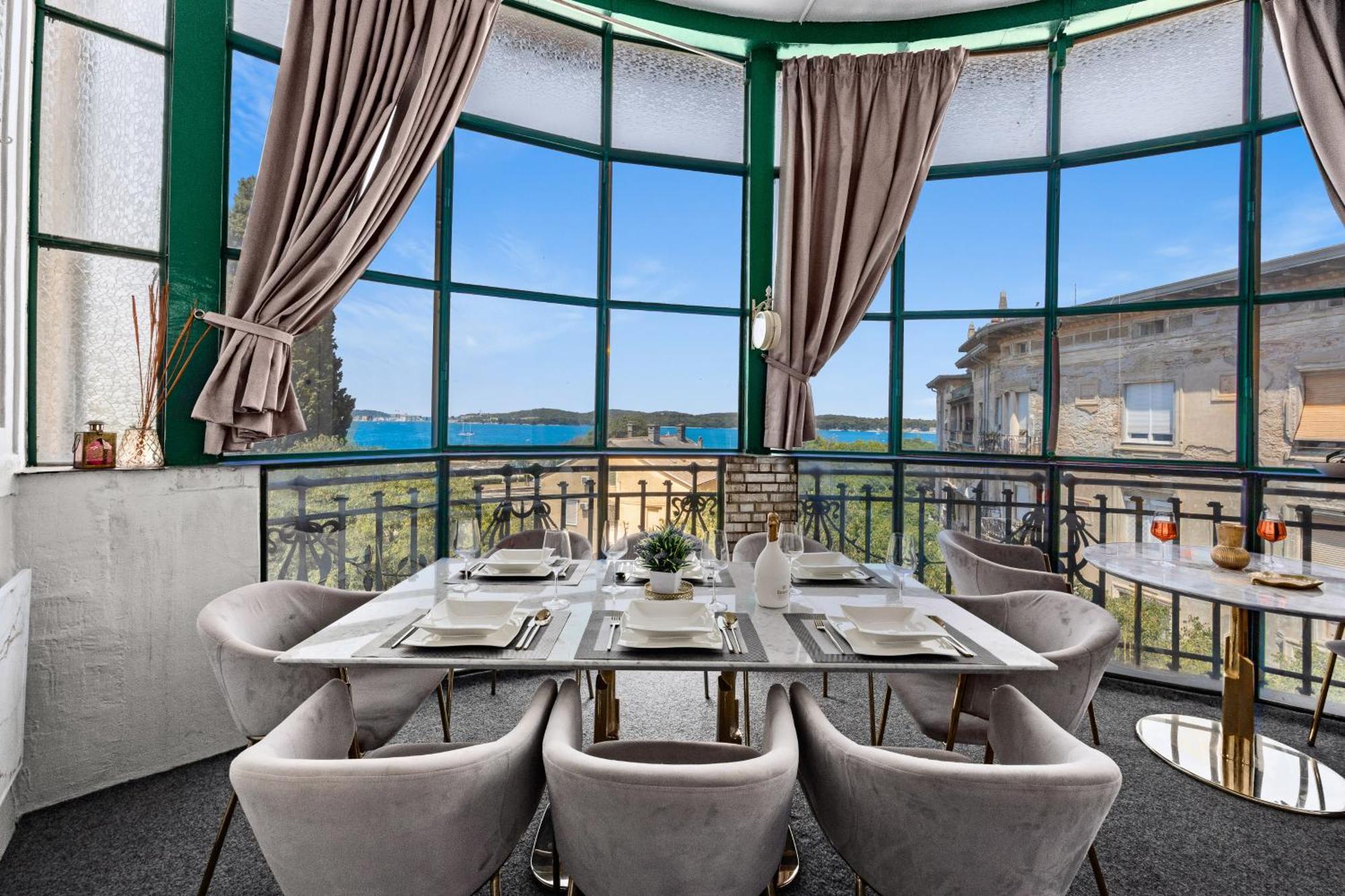 Villa Muenz Luxurious Residence Pula Exterior foto