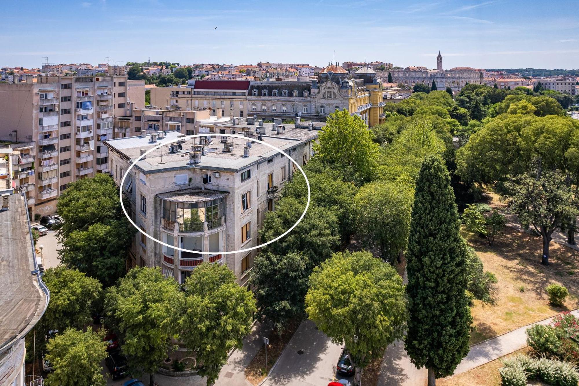 Villa Muenz Luxurious Residence Pula Exterior foto